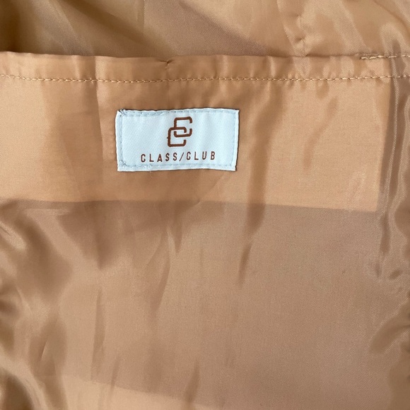 Class Club Tan Blazer - Picture 5 of 8